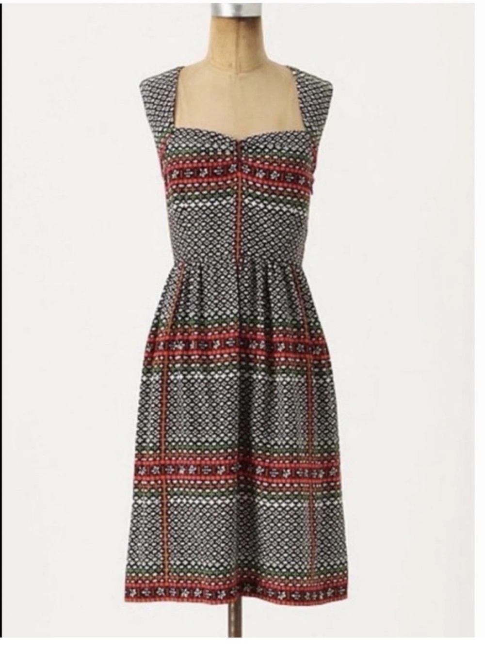 Anthropologie Maple Tessera 100%
Silk Midi Dress Sz 6 Geometric
Mosaic Fit Flare